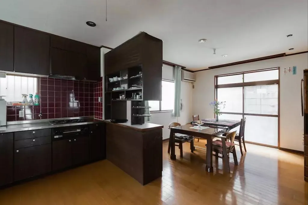 Festina Lente Hotel Matsubara Guest house